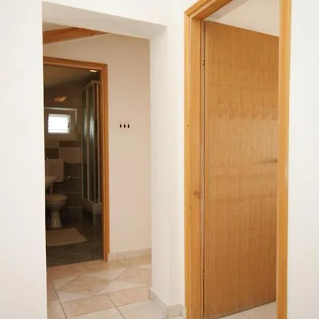 And By The Sea Cove Soline, Dugi Otok - 448 招待所