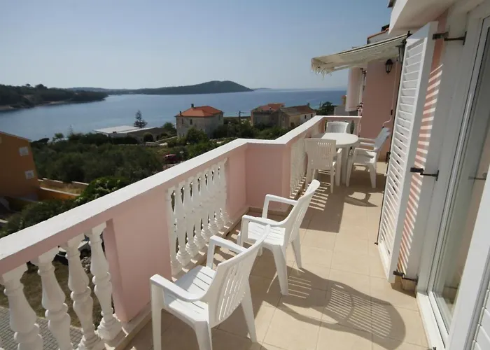 Πανσιόν And By The Sea Cove Soline, Dugi Otok - 448 Veli Rat